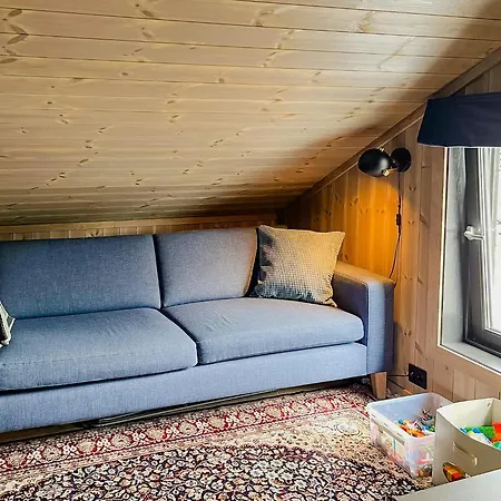 Hébergement de vacances Authentic Cabin Life With Loefjell View