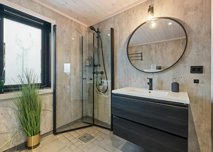 Authentic Cabin Life With Loefjell View Hébergement de vacances Rysstad