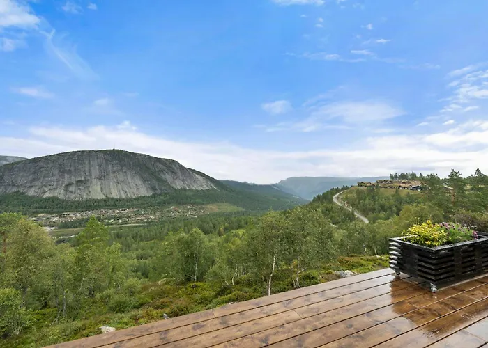 Hébergement de vacances Authentic Cabin Life With Loefjell View *